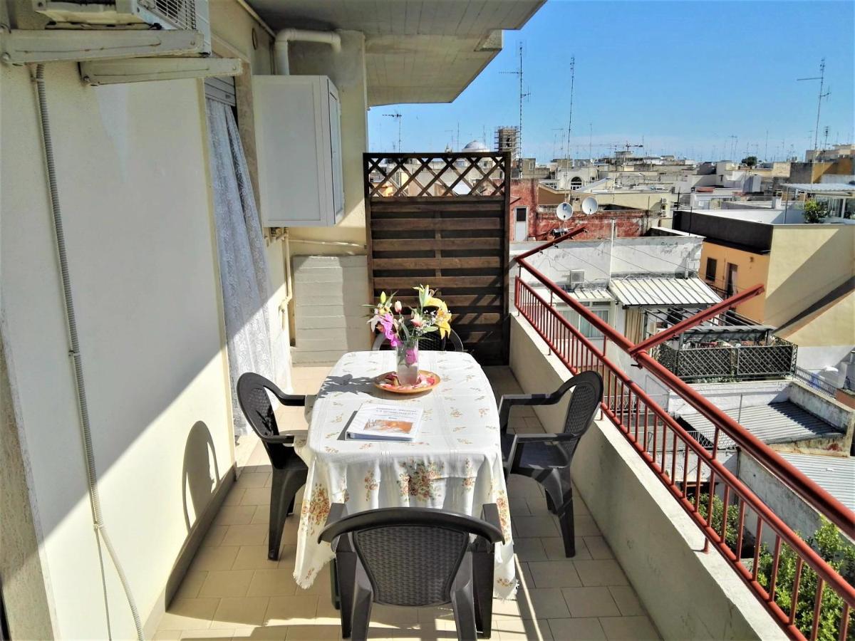 La Bomboniera Apartment Bari Bagian luar foto