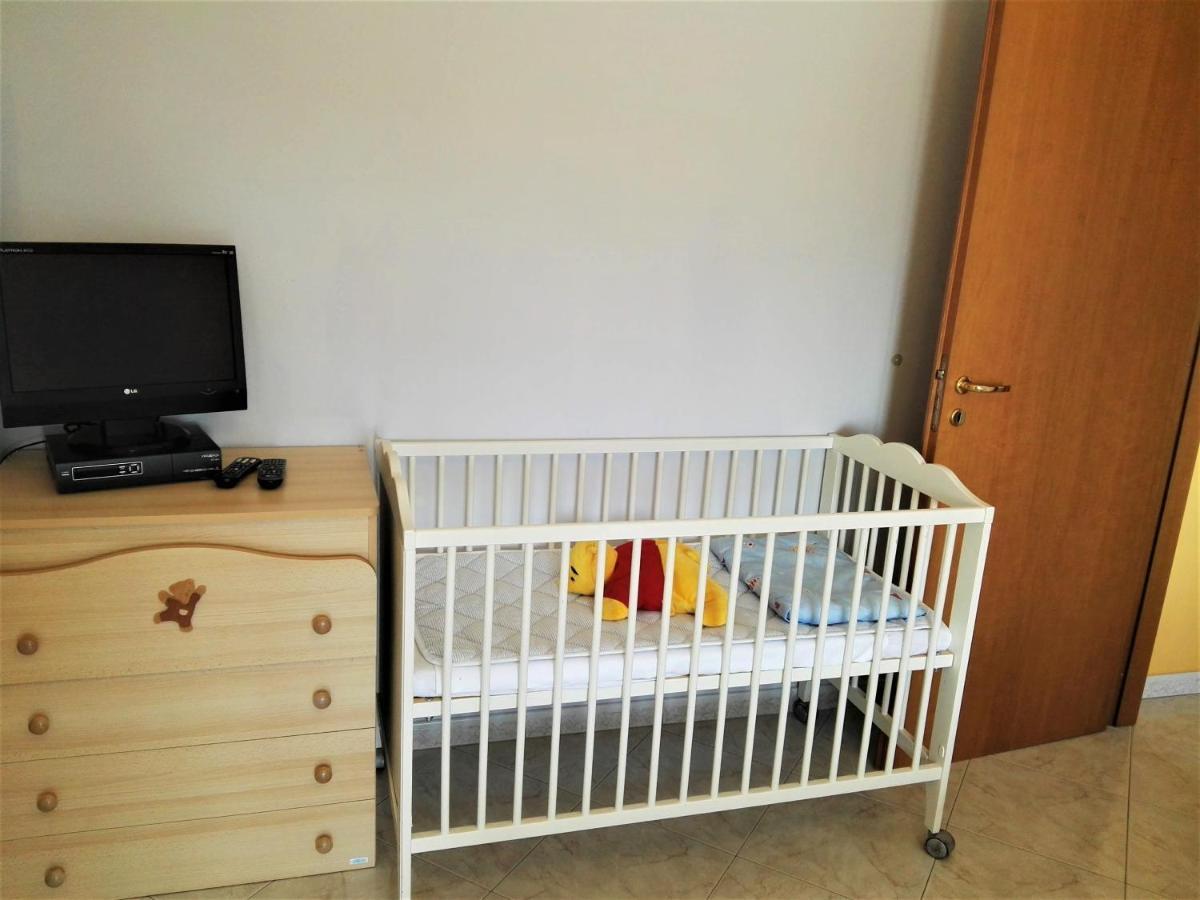 La Bomboniera Apartment Bari Bagian luar foto