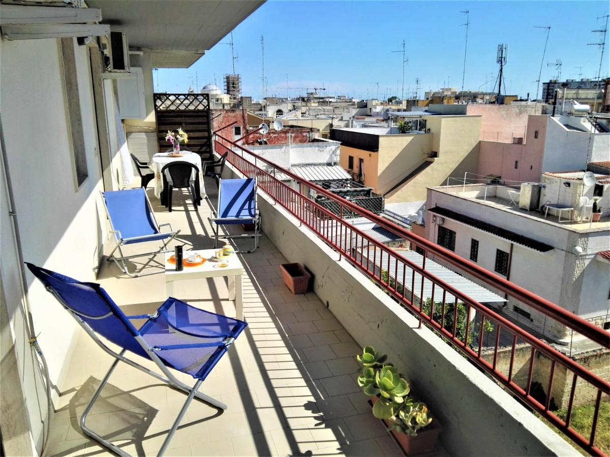 La Bomboniera Apartment Bari Bagian luar foto