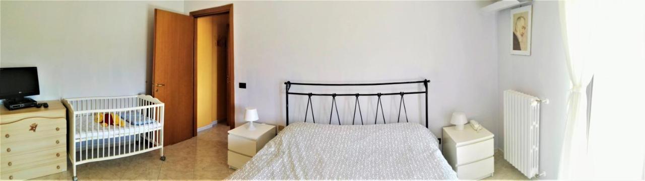 La Bomboniera Apartment Bari Bagian luar foto